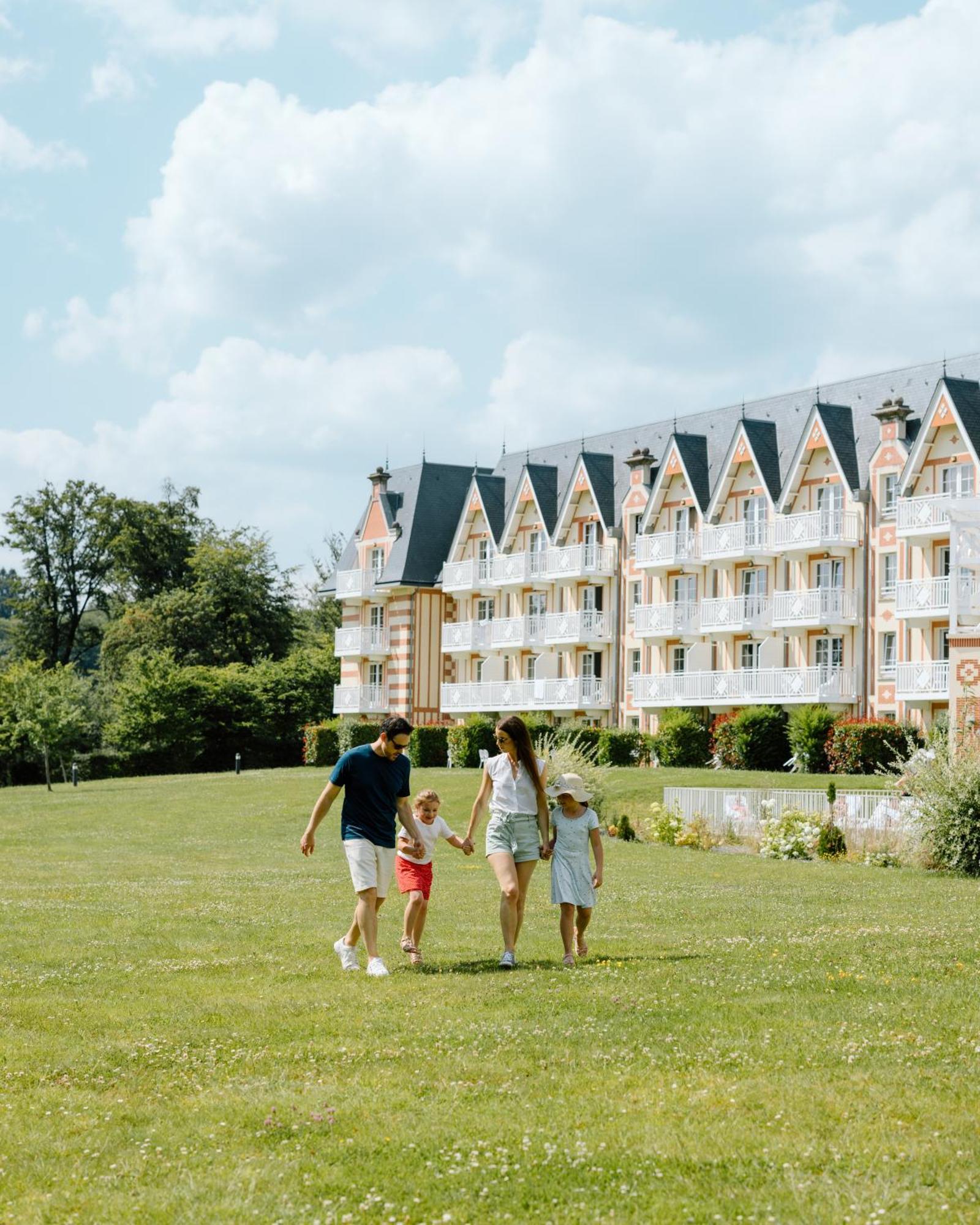 Residence B'O Cottage - B'O Resort Thermal & Spa Bagnoles de l'Orne Normandie Exterior foto