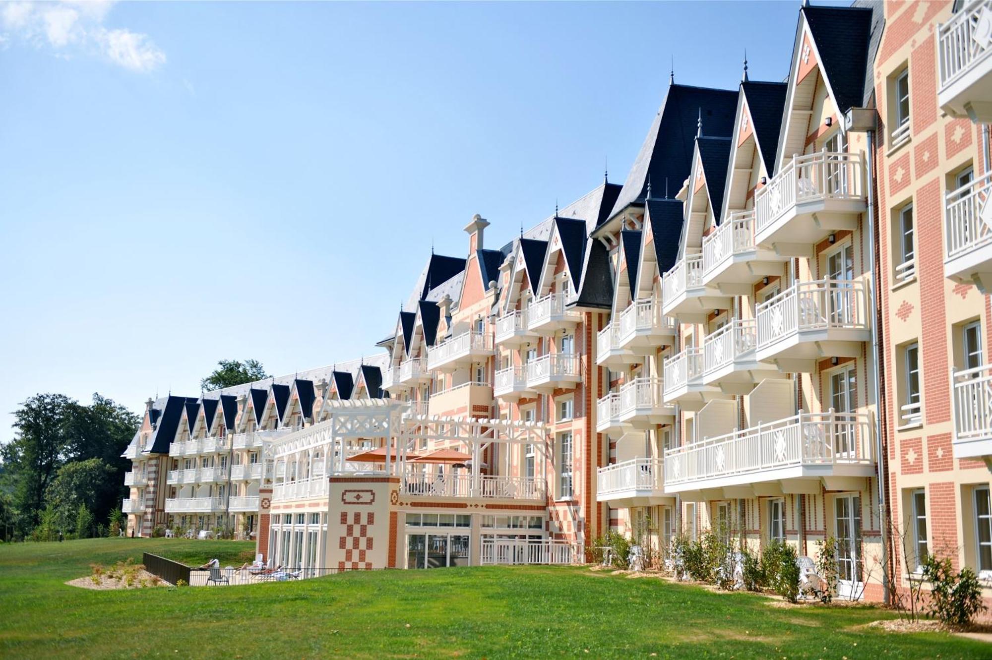 Residence B'O Cottage - B'O Resort Thermal & Spa Bagnoles de l'Orne Normandie Exterior foto